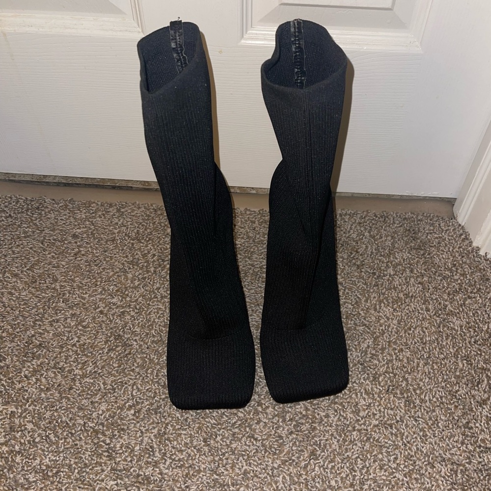 Never worn